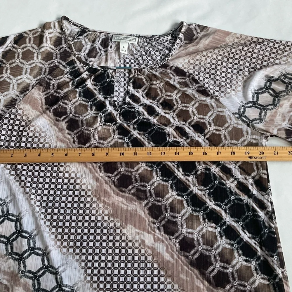 Dana buchman Womens‎ Geométric print blouse Size L